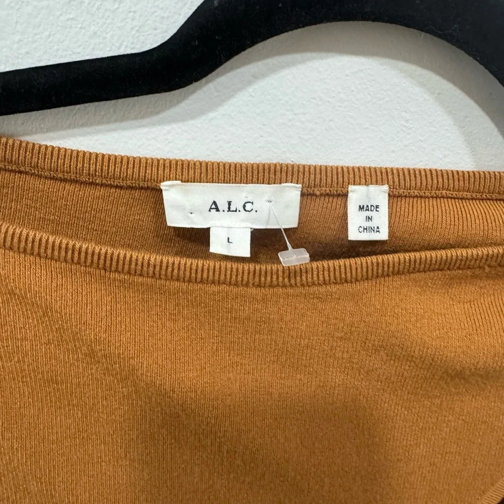 ALC Addison Cold Shoulder Top in Cashew Women's Size Large used lightly - Picture 7 of 7